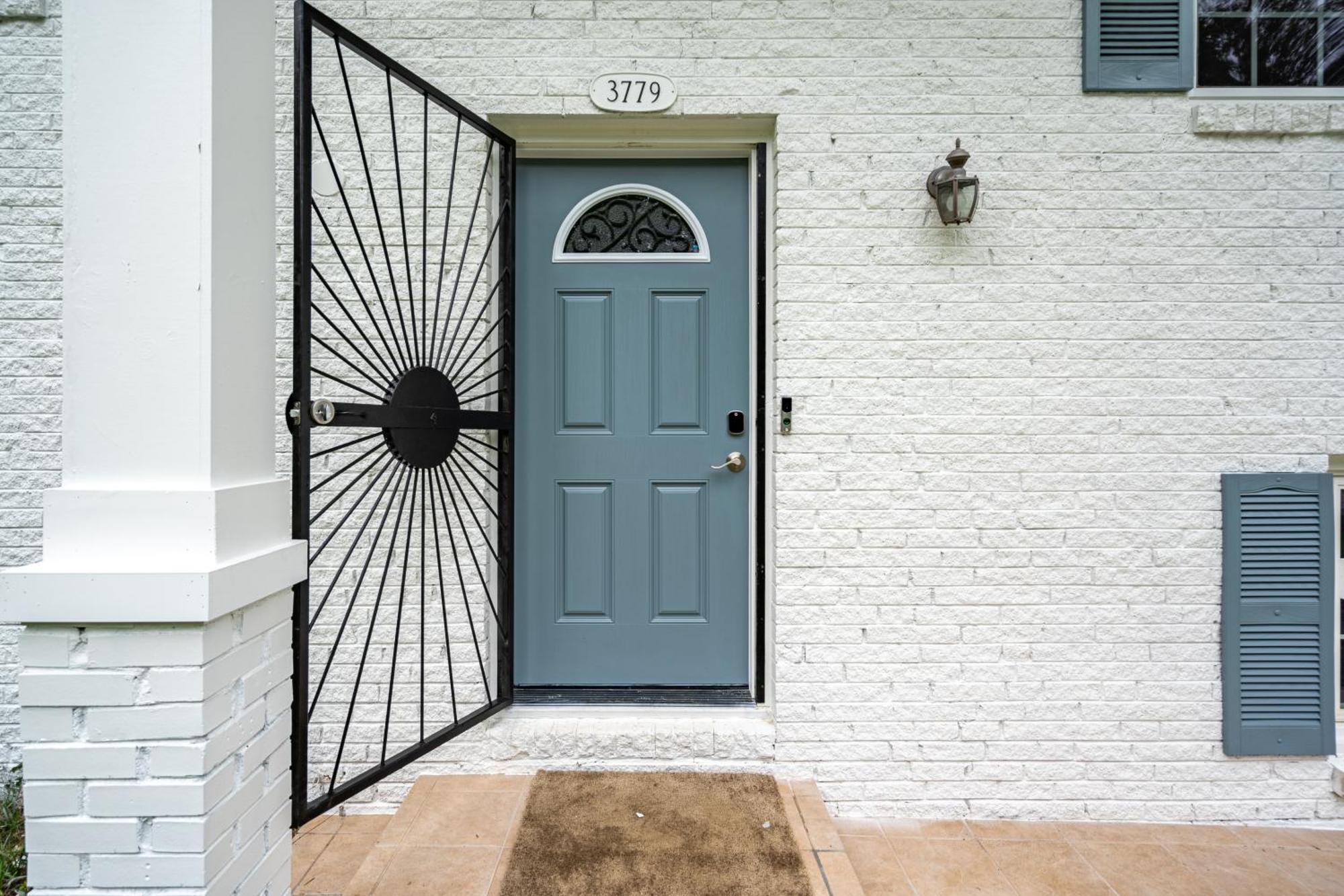 Homely & Alluring 5 Bedrooms In Atlanta By Deity Villas Екстериор снимка